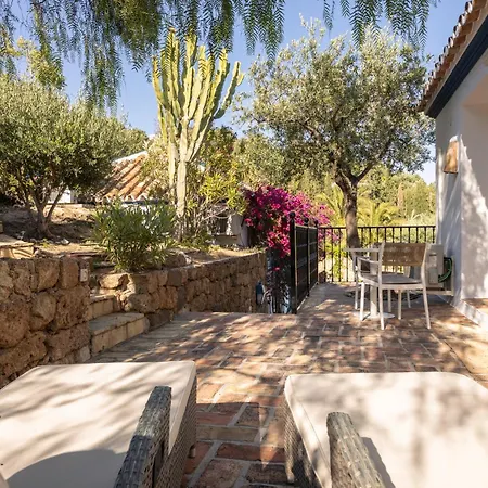 ホテル Casablu - An Andalusian Boutique *