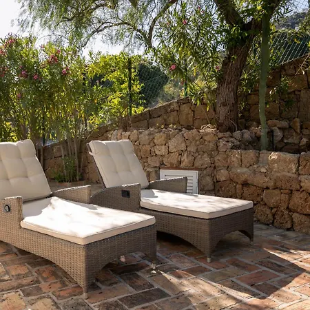 Casablu - An Andalusian Boutique *