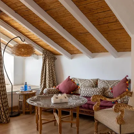 Casablu - An Andalusian Boutique * Mijas