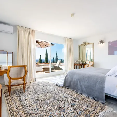 Hotel Casablu - An Andalusian Boutique *