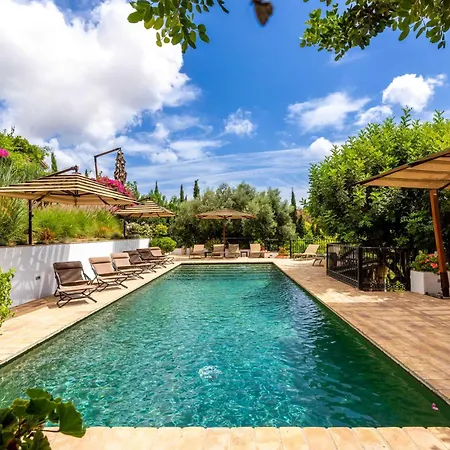 Casablu - An Andalusian Boutique *