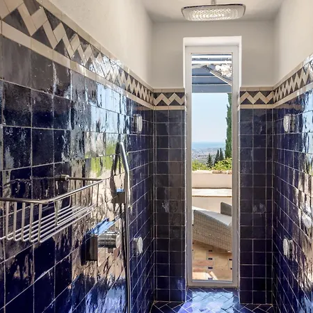 Casablu - An Andalusian Boutique Hotel *